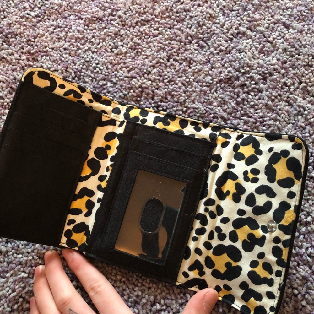 very bradley wallet